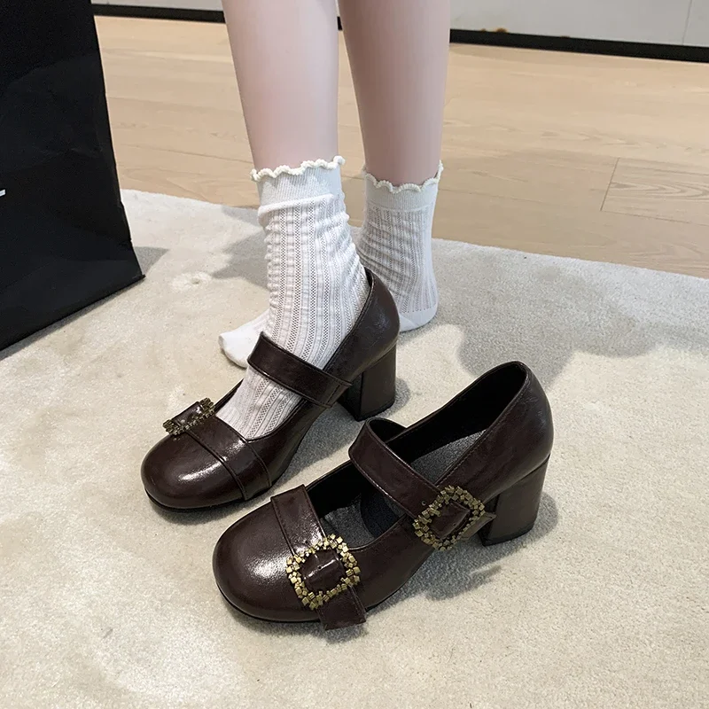 Retro Style Round Toe Flat Single Shoes Women's New Versatile One-word with Square Buckle Mary Jane Shoes