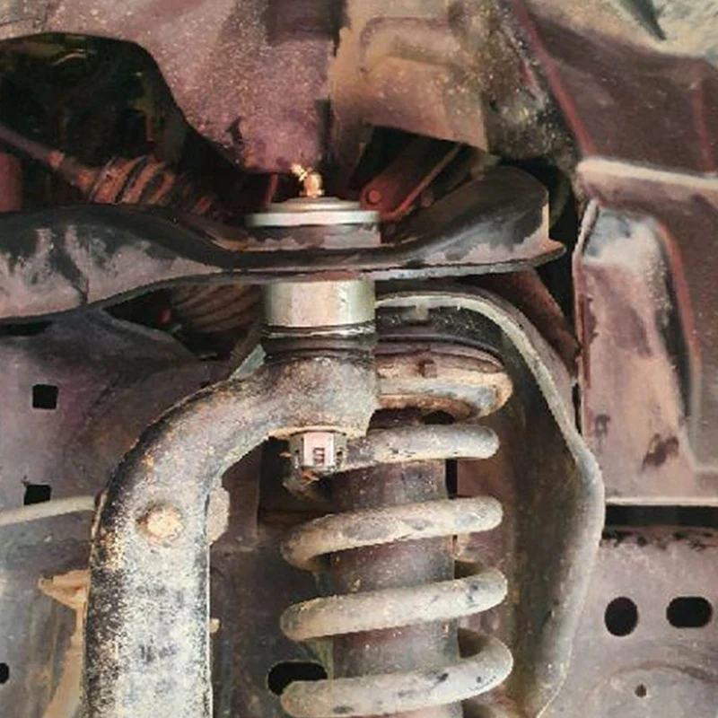 Car Extended Upper Greasable Ball Joint 25Mm Nissan Navara D40 / NP300 / Pathfinder 4WD 2005+