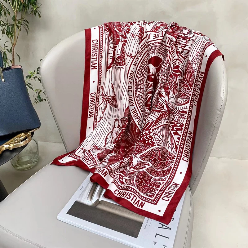 Рисунок 2 - Роскошный брендовый квадратный шелковый шарф