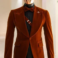 Smoking Velvet Jacket For Men 1 Pc Peaked Lapel Mal Suit Blazer Prom Party Slim Fit Wedding Groom Coat 2