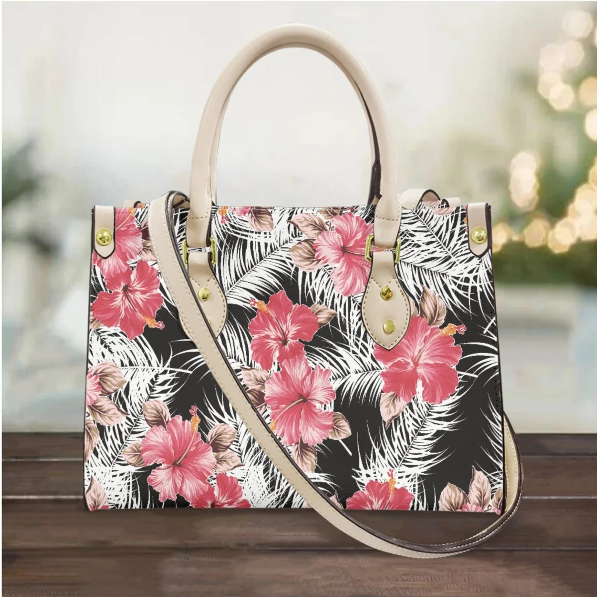 Рисунок 4 - Роскошная дизайнерская сумка Hibiscus