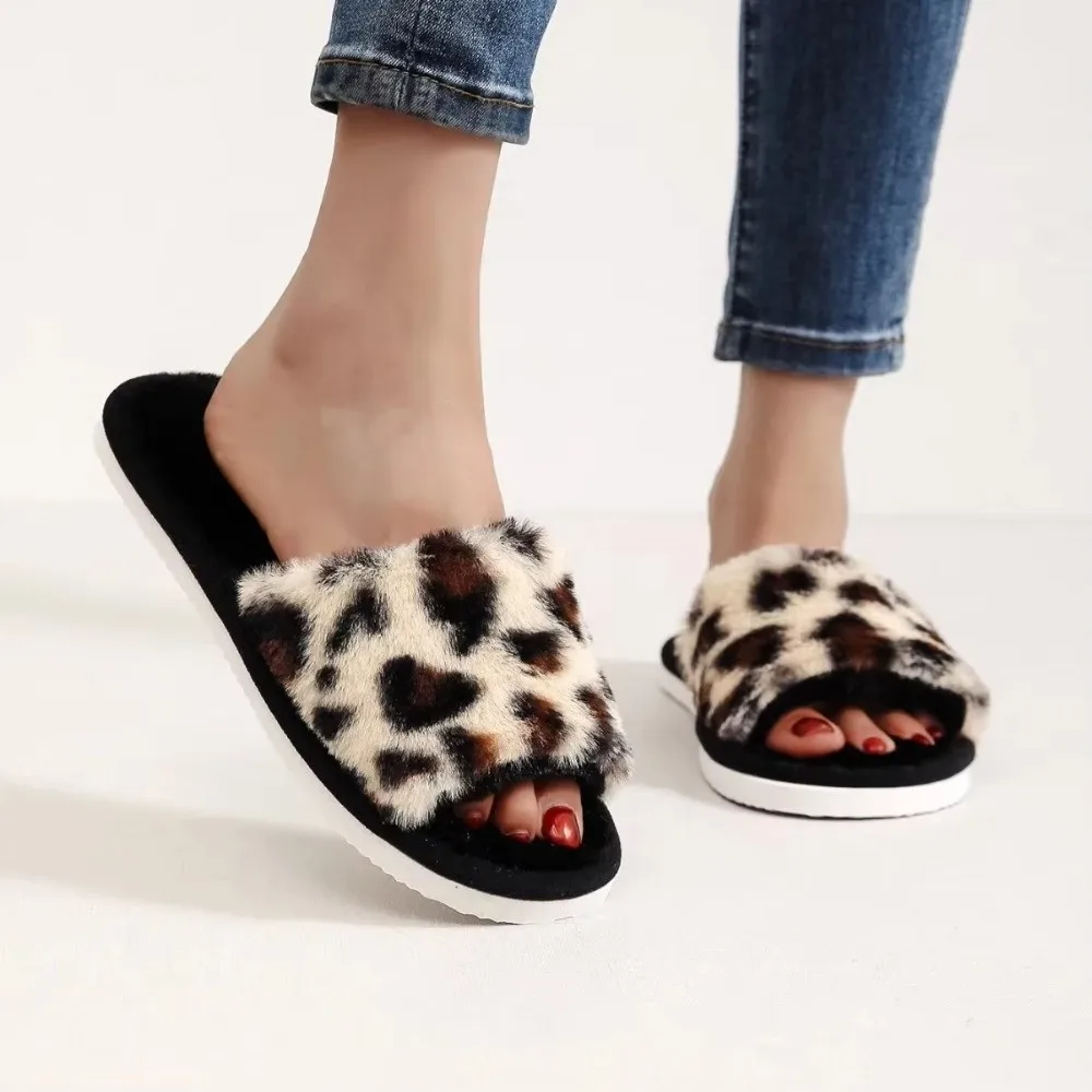 New White Fur Women's Home Slippers Comfortable Warm Slides Sandals Shoes Soft Lightweight Flat Slippers Four Seasons