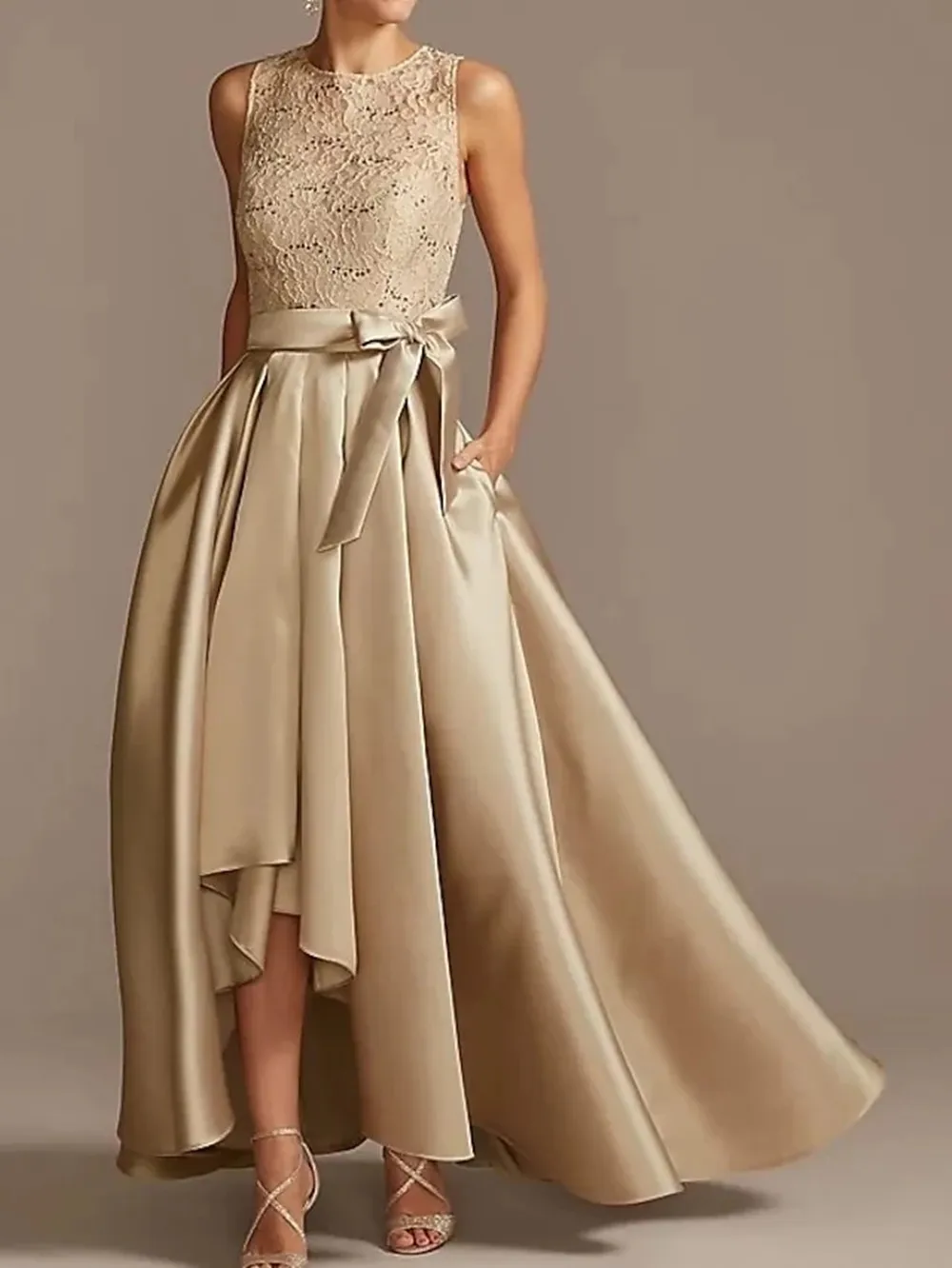 

High Low Champagne Mother of the Bride Dress Bow Plus Size Elegant Vintage Top Lace Ankle Length Satin Groom Party Gown