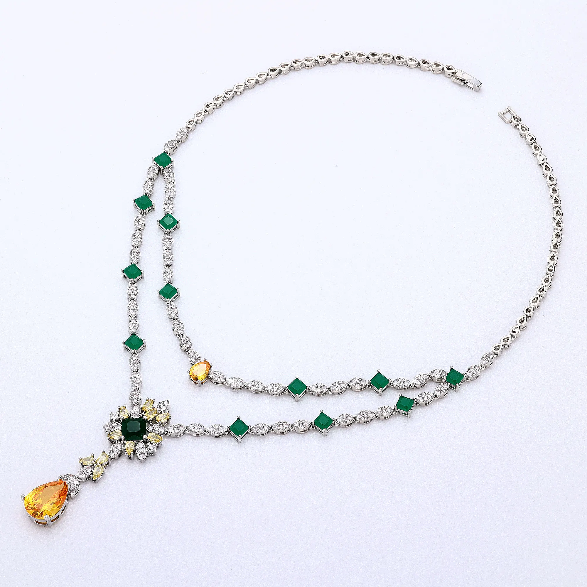 طقم مجوهرات زركون عرائسي ٤ قطع