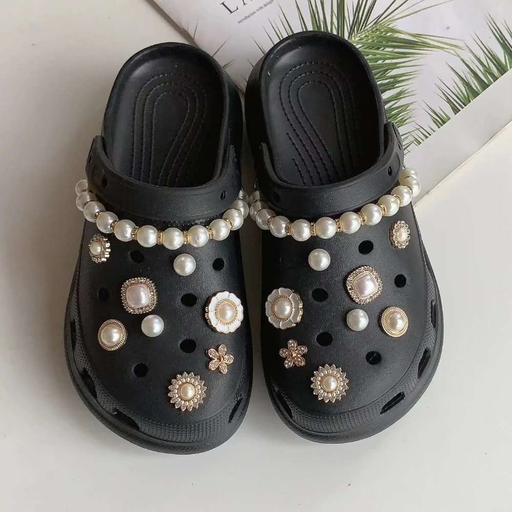 

Shoe Charms for Crocs DIY Diamond Pearl Chain Detachable Decoration Buckle for Croc Shoe Charm Accessories Kids Party Girls Gift