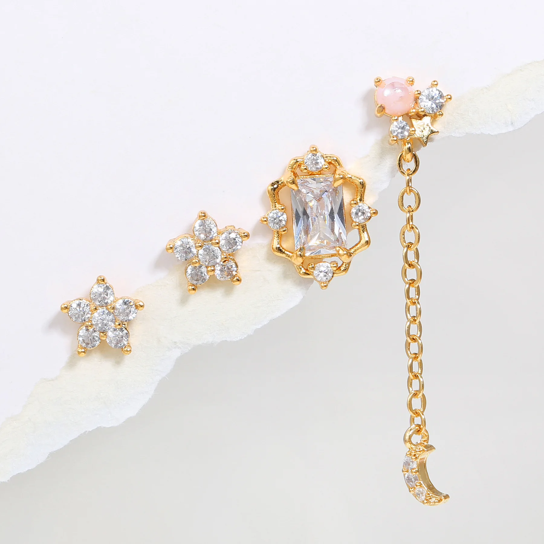 みかん⭐︎美品☆WFG with PERFETTO みかん⭐︎美品☆WFG with PERFETTO 10k Solid Gold Cubic Zirconia CZ
