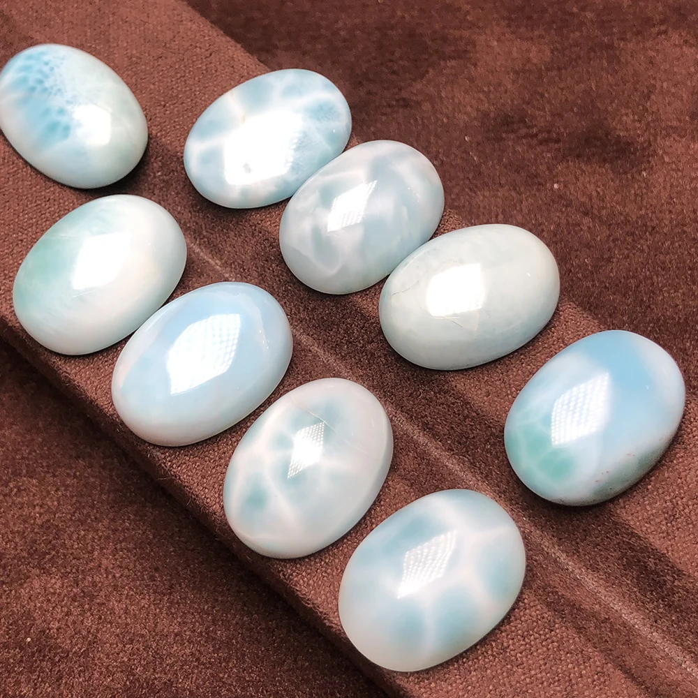 Natural oval shaped Lalima 18 * 12 * 6 bare stone of high quality, can be paired with earrings, necklaces, rings, and stones