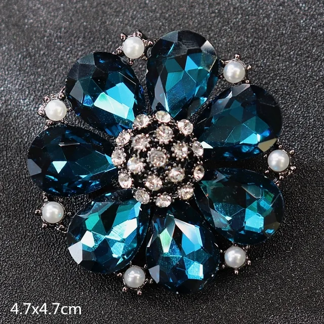 SKEDS Luxury Full Crystal Baroque Brooches Pins For Women Fashion  Rhinestone Classic Big Badges Vintage Lady Party Banquet Pin