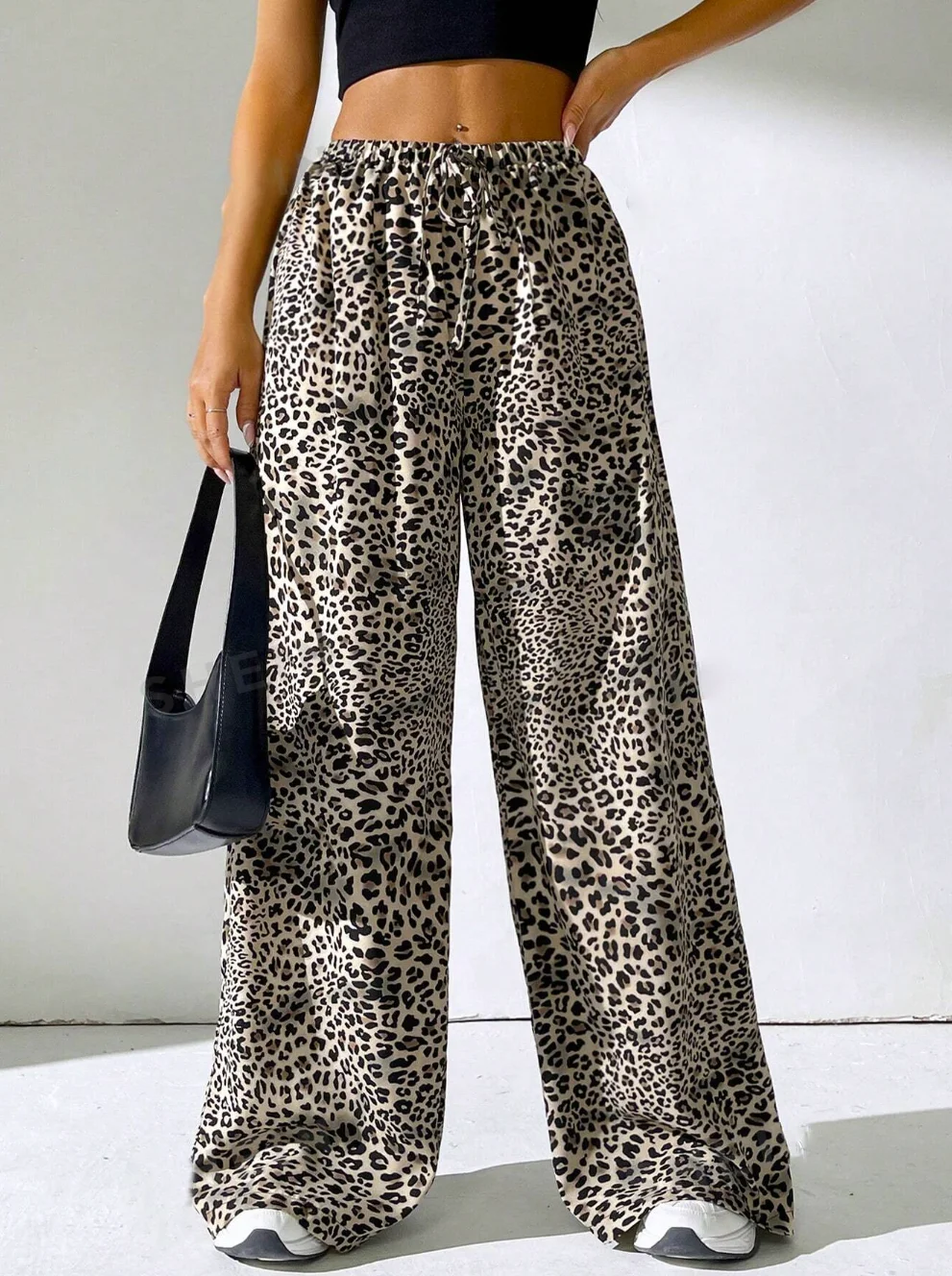 Women's Digital Leopard Print Straight-Leg Pants