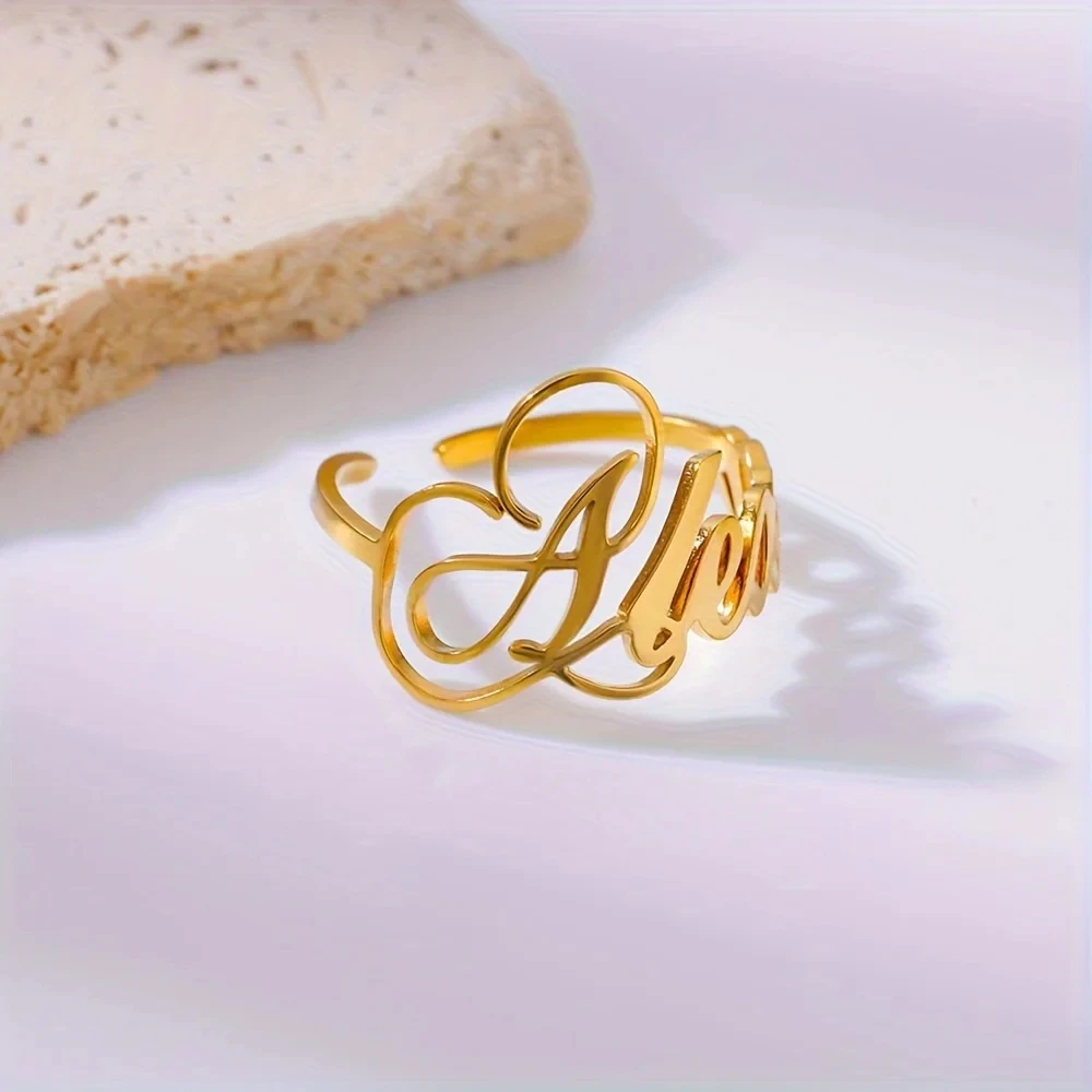 Anelli con nome della corona personalizzati per le donne anello ridimensionabile con lettera in acciaio inossidabile personalizzato Color oro regalo di gioielli da sposa impermeabile