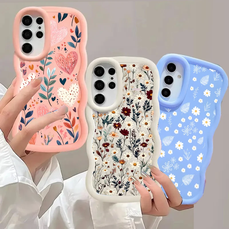 Love Heart Leaves Daisy Phone Case