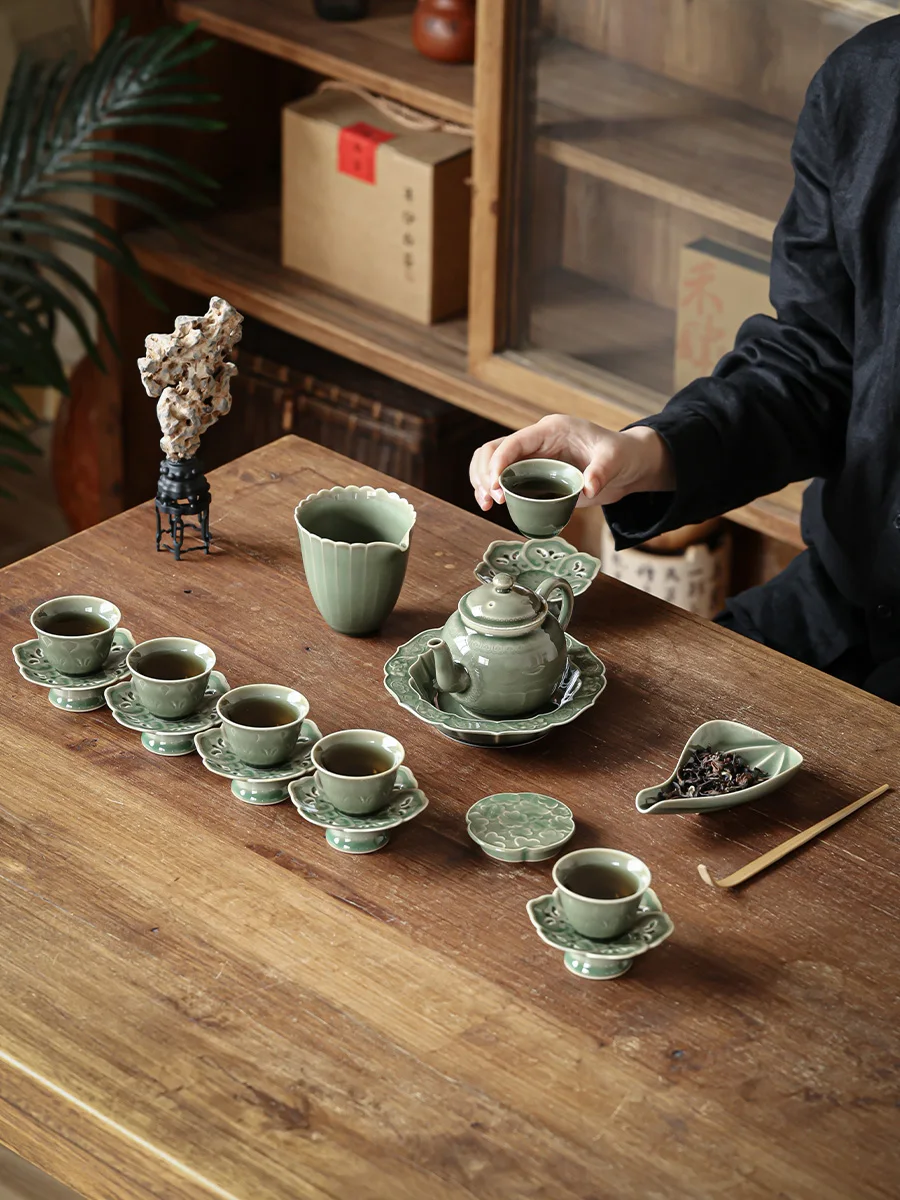 

Chaozhou Kung Fu Portable Quick Cup One Tureen Three Cups Ceramic Anti-Scald Travel Kung Fu Tea Set Outdoor Tea-Making Set