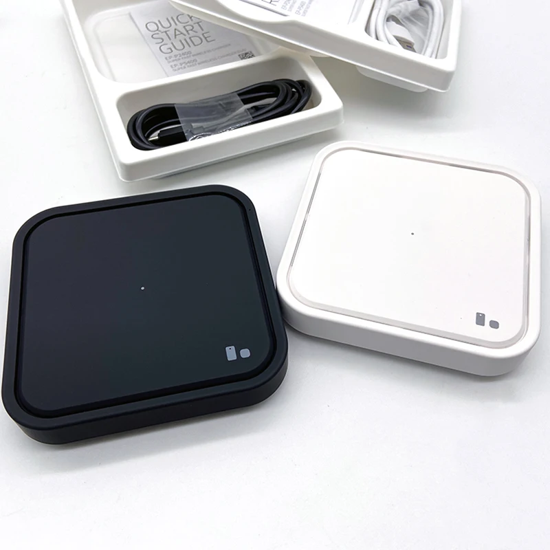 15W Fast Charge Qi Wireless Charging Pad by Samsung