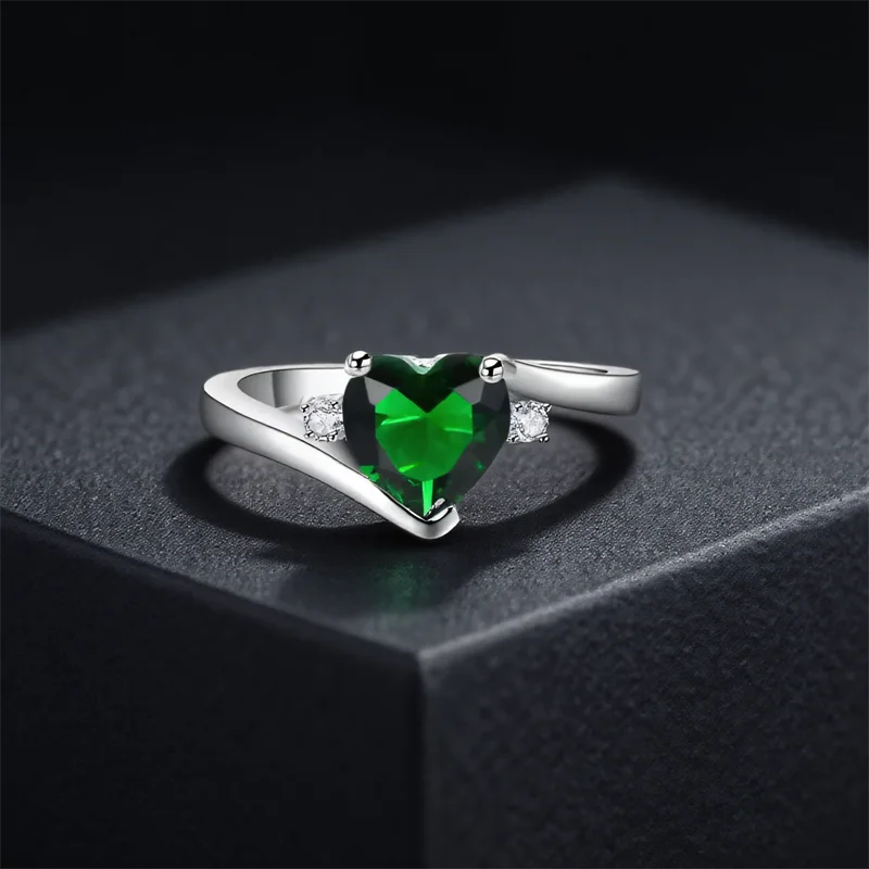 Green Crystal Love Heart Stone Mom Rings For Women Vintage Silver Color Wedding Bands May Birthstone Jewelry Mother's Day Gifts
