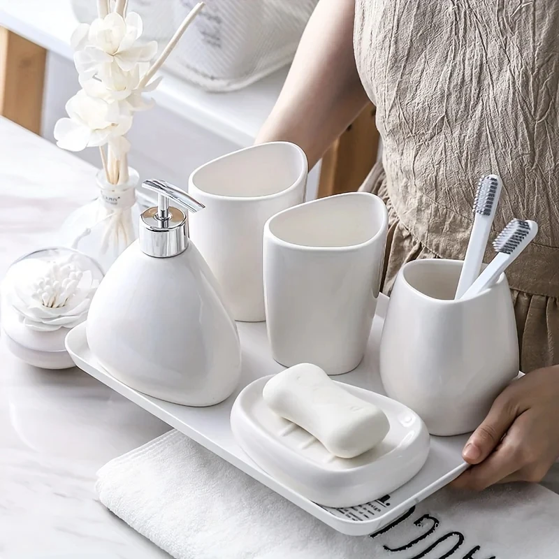 Gold Tone Ceramic Bath Set - Image 5