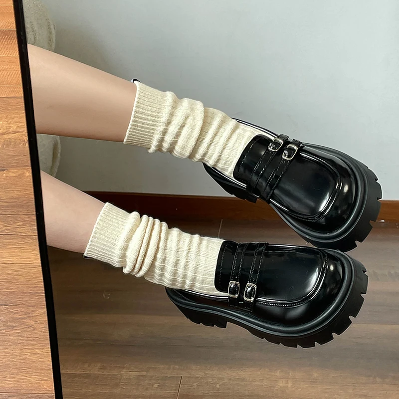 

Winter Shoes Women Female Footwear Clogs Platform British Style Oxfords Autumn Loafers With Fur Round Toe All-Match Casual Sneak