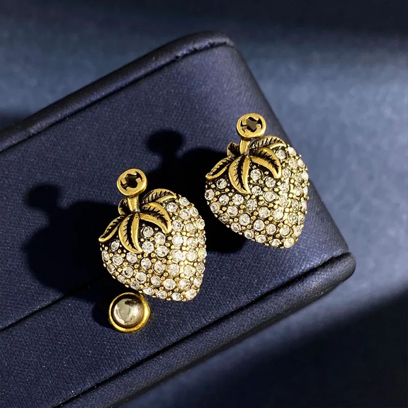 Antique Earring 138991