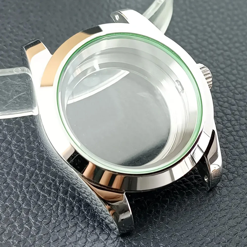 Men's Steel Case Watch with Sapphire Glass and Steel Strap - Includes Box