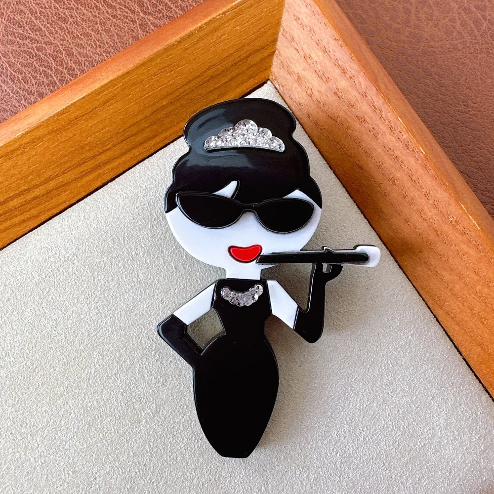 2024 New Cartoon Acrylic Fashion Girl Portrait Brooch Pin for Women Handmade Clothing Accessories Personality Lady Corsage Gifts