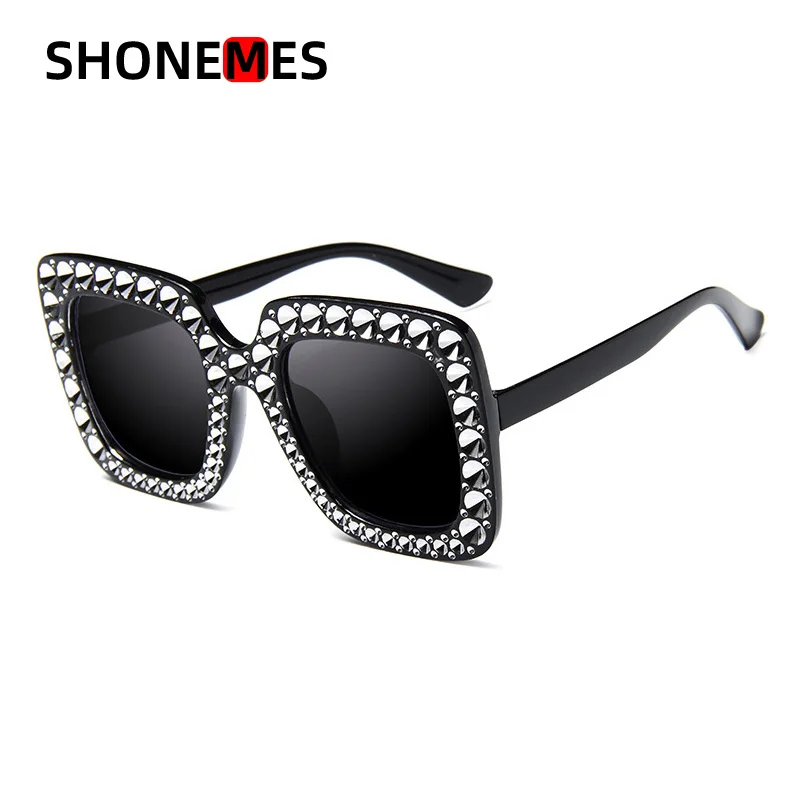 

ShoneMes Oversized Sunglasses Women Retro Big Frame Square Eyewear Outdoor UV400 Sun Glasses for Ladies