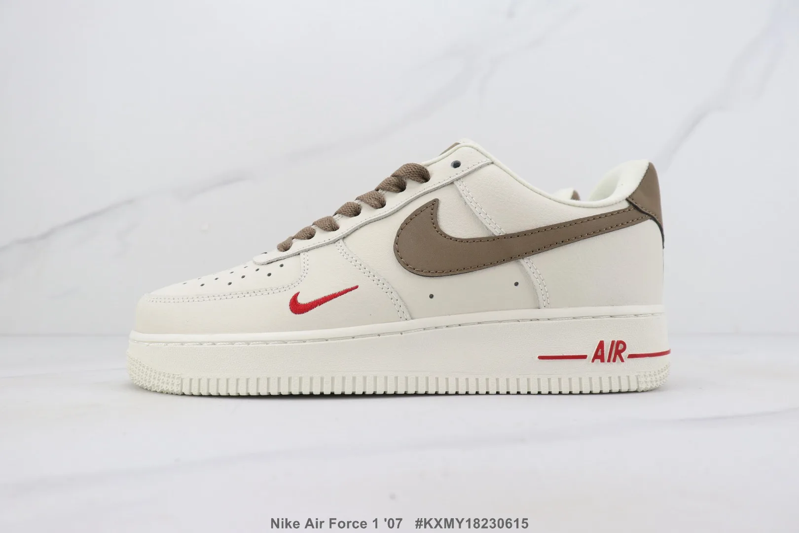 Рисунок 2 - Мужские классические удобные и