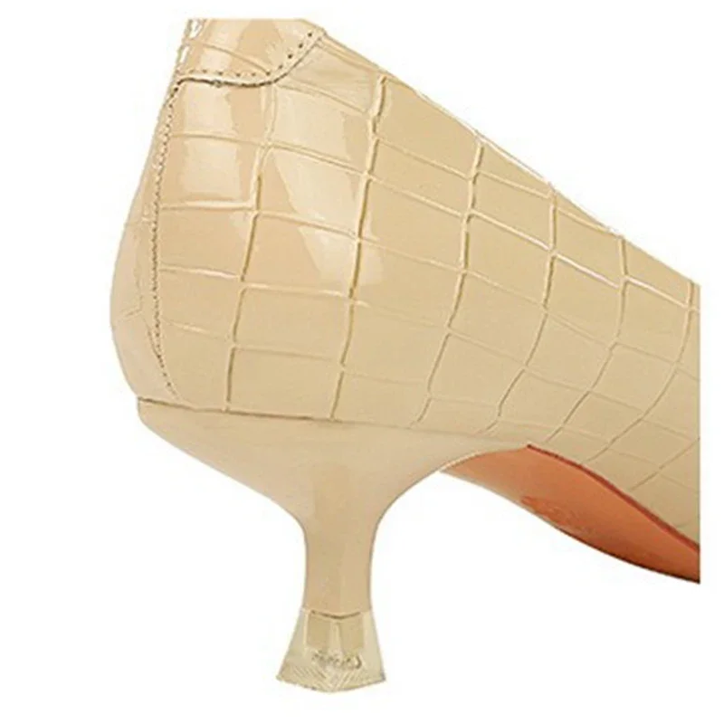 Women 4.5cm High Heels Elegant Patent Leather Pumps Female Sexy Metal Buckle High Heels Lady Fashion Pointed Toe Shallow Shoes 4