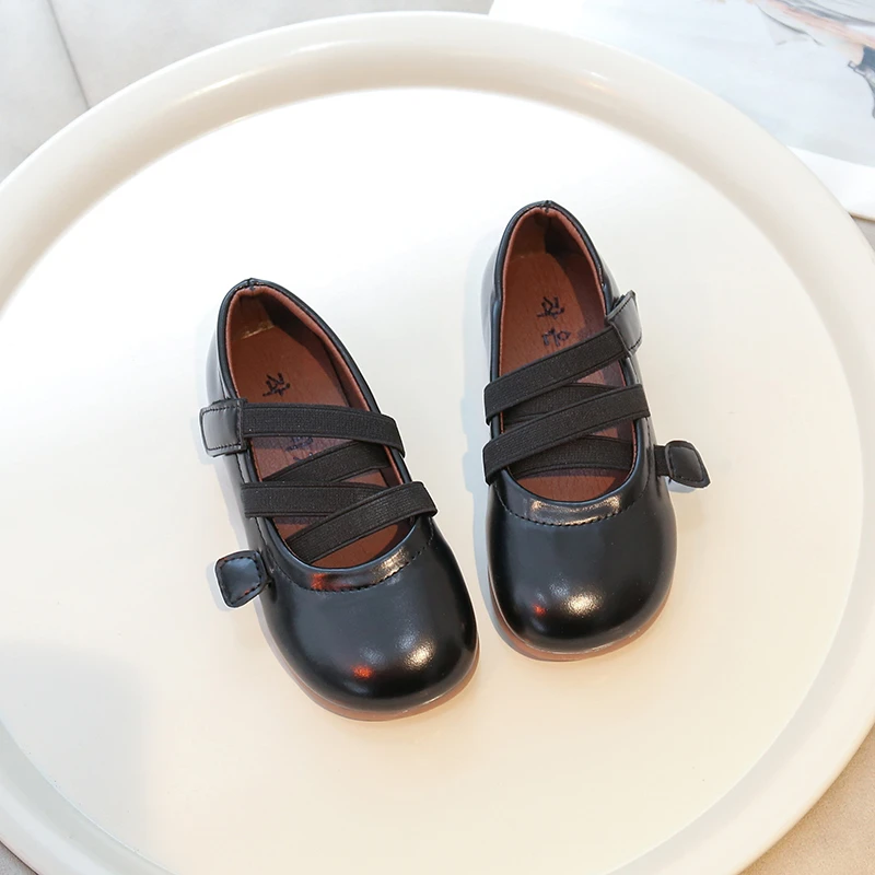 New Spring Little Girls Leather Shoes Fashion Black Red Versatile Kids Causal Princess Shoes Simple Children's Flats Round-toe