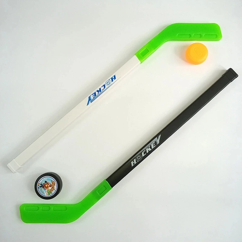 4pcs/set Kids Winter Ice Hockey Stick Training Tools Plastic Winter Sports Toy Fits for 3-6 years 2xSticks 2xBalls