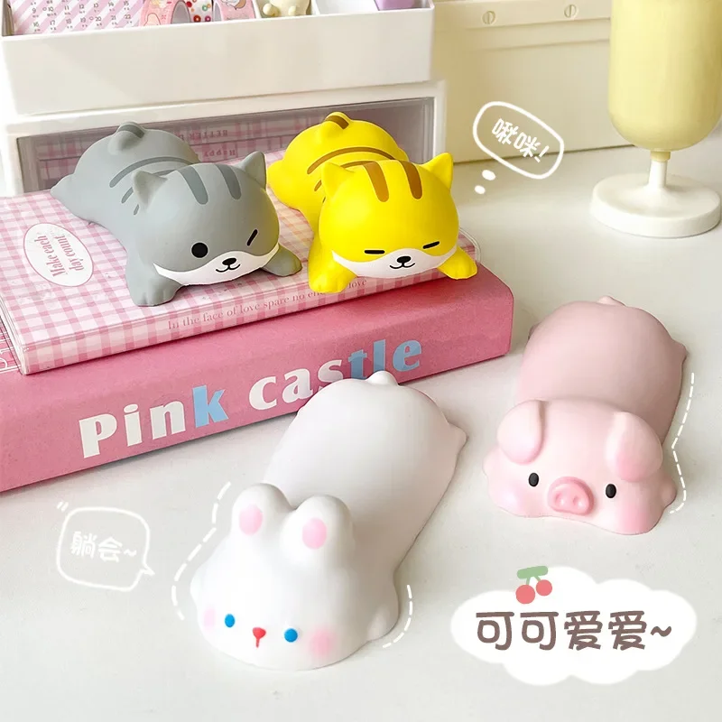 Bonito Suporte de Descanso de Pulso para Mouse Computador Laptop Descanso de Braço para Mesa Ergonômico Material de Escritório Kawaii Lenta Ascensão Brinquedos Moles - Imagem 3