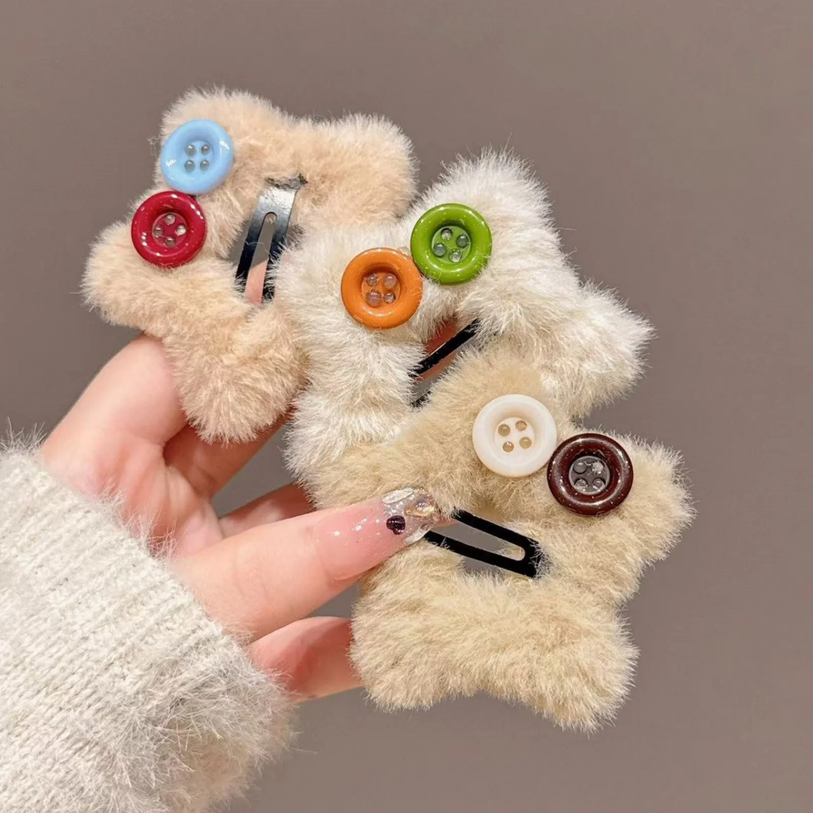 3PCS Fuzzy Bear Shape Hair Clips, Colorful Button Decor Hair Accessories,Soft Fluffy Winter Hair Barrettes,Cute Daily Hair Decor