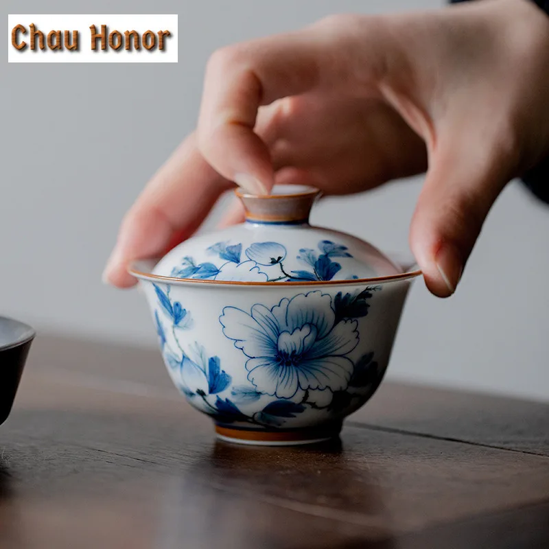 85ml Boutique Pure Hand-painted Blue Camellia Art Ceramic Tea Tureen Covered Bowl Tea Maker Gaiwan Kung Fu Bowl With Cover