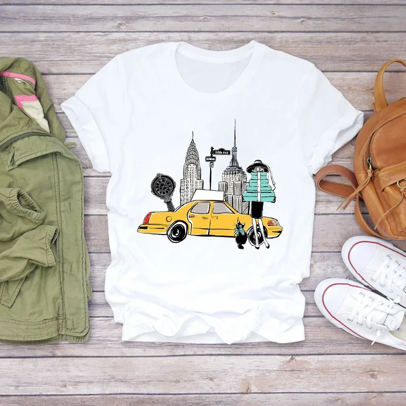 

Футболка женская летняя с коротким рукавом и принтом