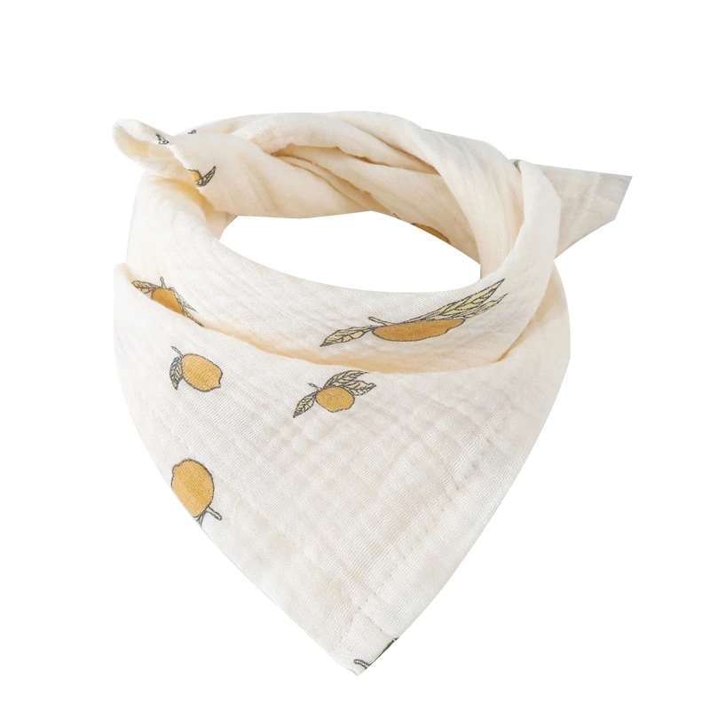 Рисунок 5 - Нагрудники с цветочным принтом