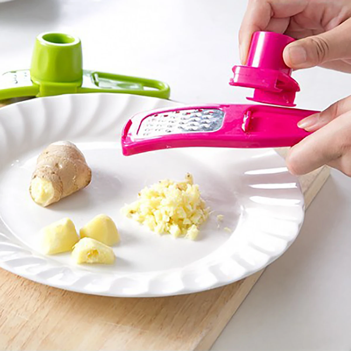Garlic Ginger Grater Grinder Spice Mill Kitchen Tools Cooking Utensil thumbnail 6