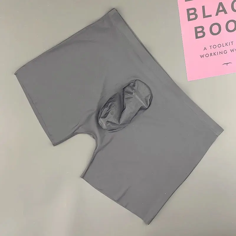 Men's Boxer Briefs Ice Silk Ultra-Thin Low Waist Comfort Spring Summer Men's Pants Sexy Fashion Boxer Enhanced Sexual Function