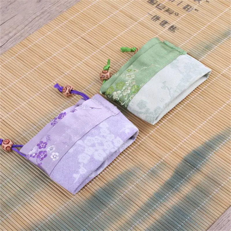 1Pcs Flower Embroidery Wedding Gift Bags New Year Traditional Brocade Drawstring Storage Pouches Fabric Package 5