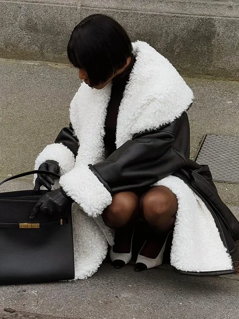 المرأة السوداء المرقعة بولي معطف معطف جلد عميق الخامس الرقبة الأبيض فو شيرلينغ طوق الكفة مربوط كم كامل سترة الخريف الشارع الشهير 1