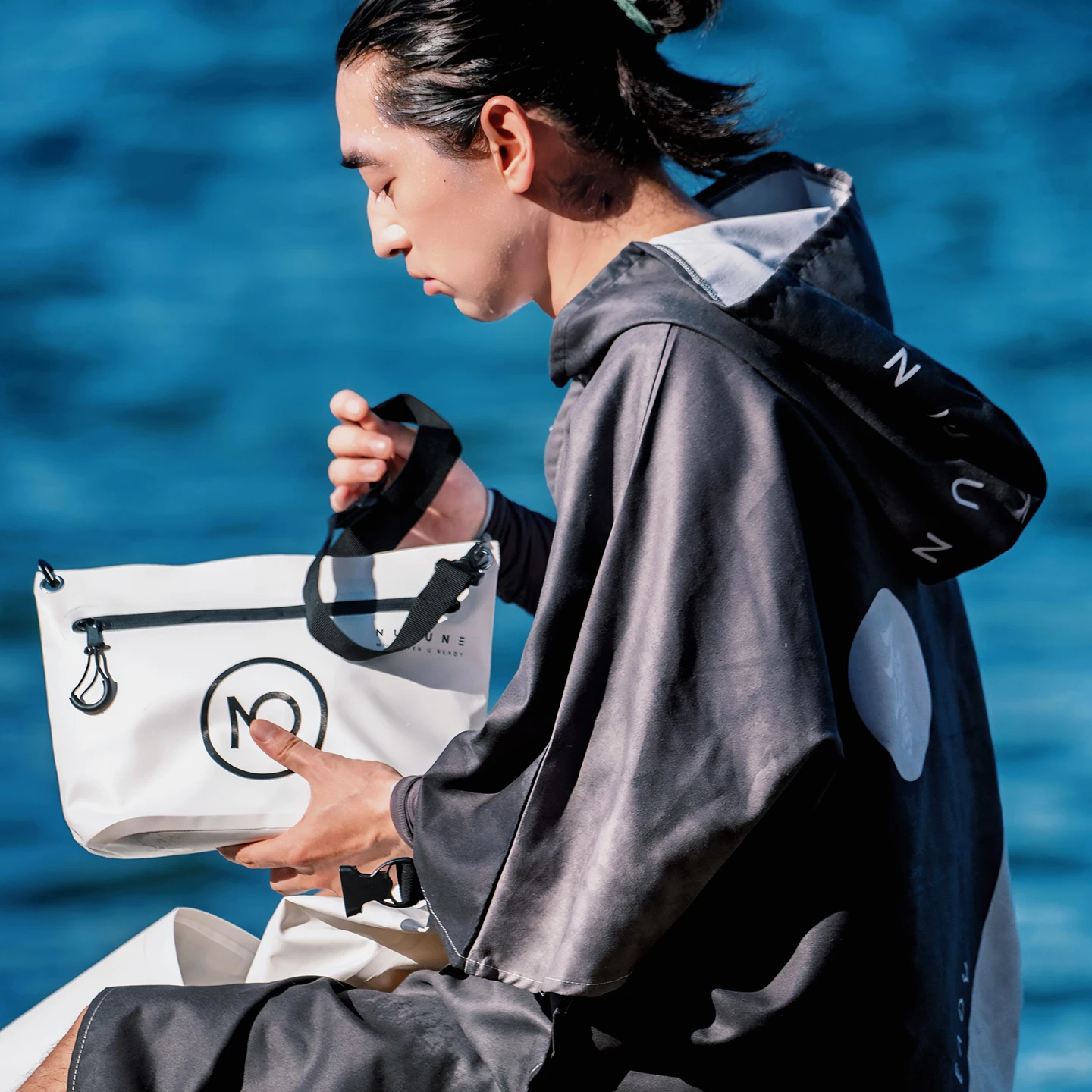 Nu-June Swimming Bag Portable Wash Dry Bag IPX6 Waterproof for