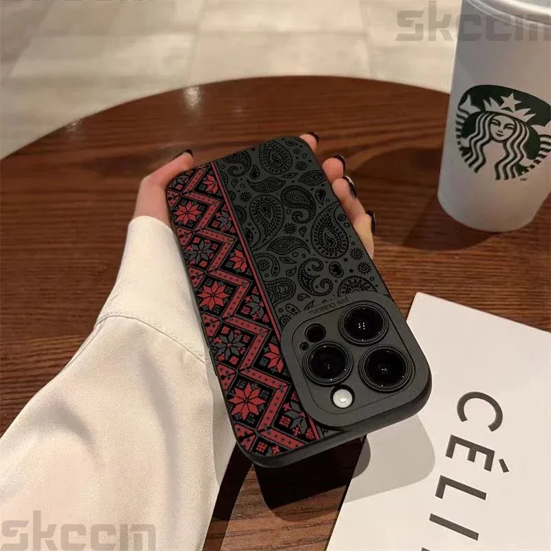 Vintage Totem Pattern Soft TPU Phone Case - Artistic Back Cover
