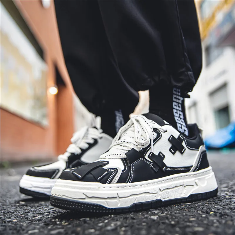 Design Bread Shoes Men Sneakers 2023 Brand Design Men's Casual Sneakers