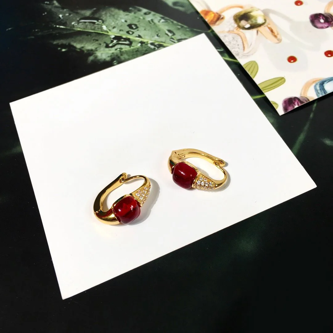 2022 Hot Trend Brand Small square sugar diamond colored stone earrings Ear Studs Everyday Wear Versatile Jewelry Atmosphere