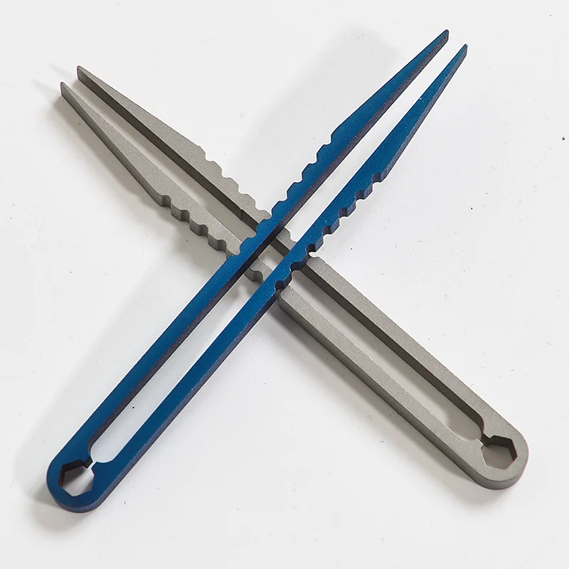 

Professional Grade Titanium Tweezers: The Perfect EDC Multipurpose Gadget for Camping and Outdoor Maintenance