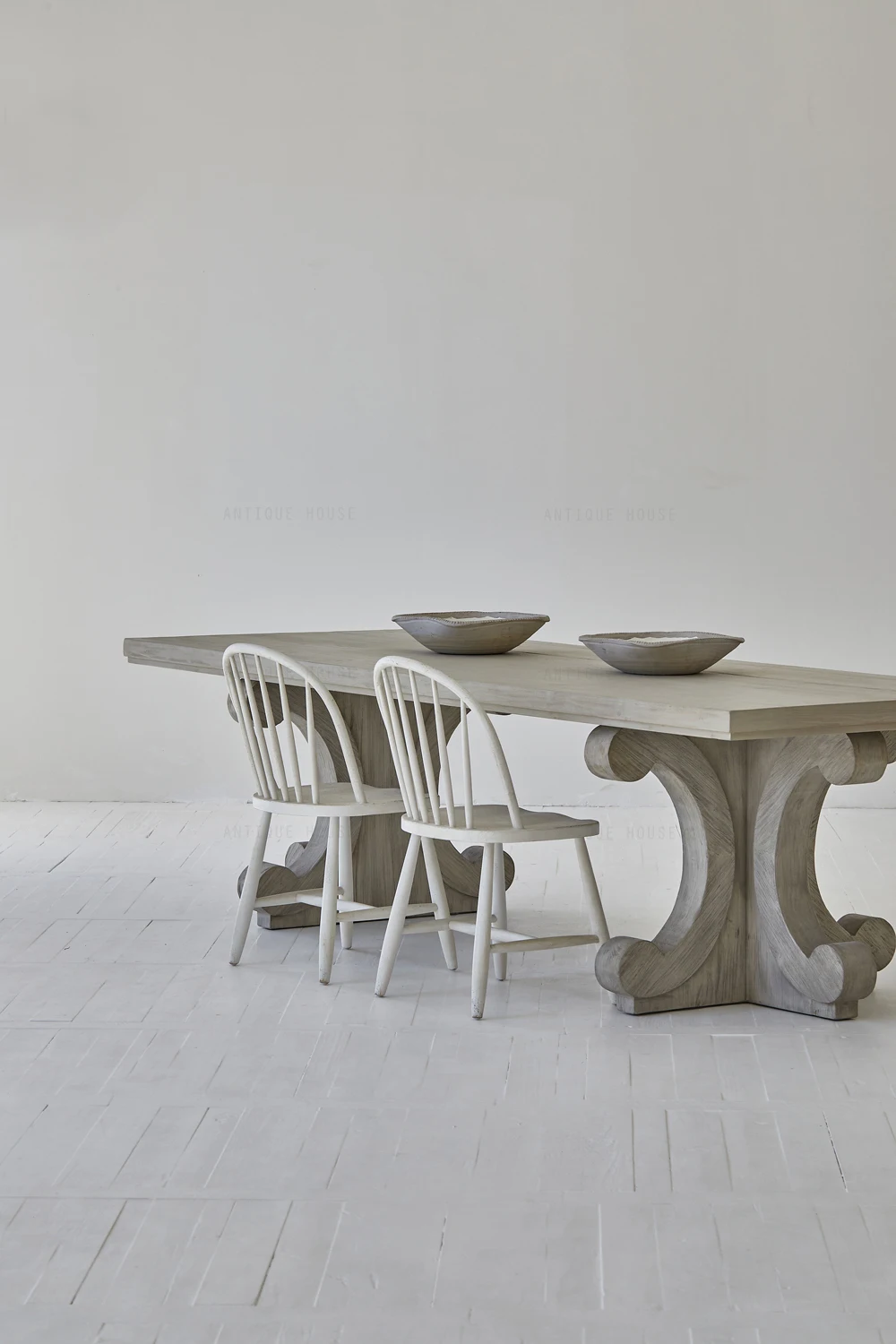 Рисунок 2 - Новая Скандинавская мебель классическая