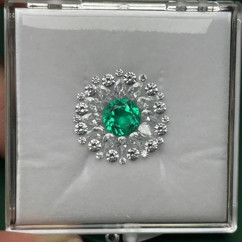 

Pirmiana 9.0mm Lab Emerald And D VVS1 Moissanite Loose Gemstone Set for Diy Jewelry Necklace Pendant Or Ring Making