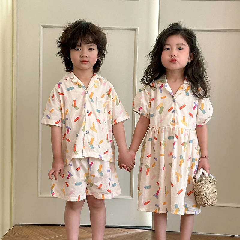 2026 Brother Sister's Clothing Outfit for 1-10Y Boys' Lapel Shirt Shorts 2pcs Girls Colorful Print Shirt Dress Siblings Suit