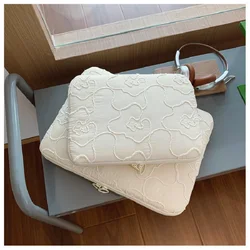 Stylish Soft Laptop and Tablet Sleeve Case - 9.7 - 11inch (WHITE)
