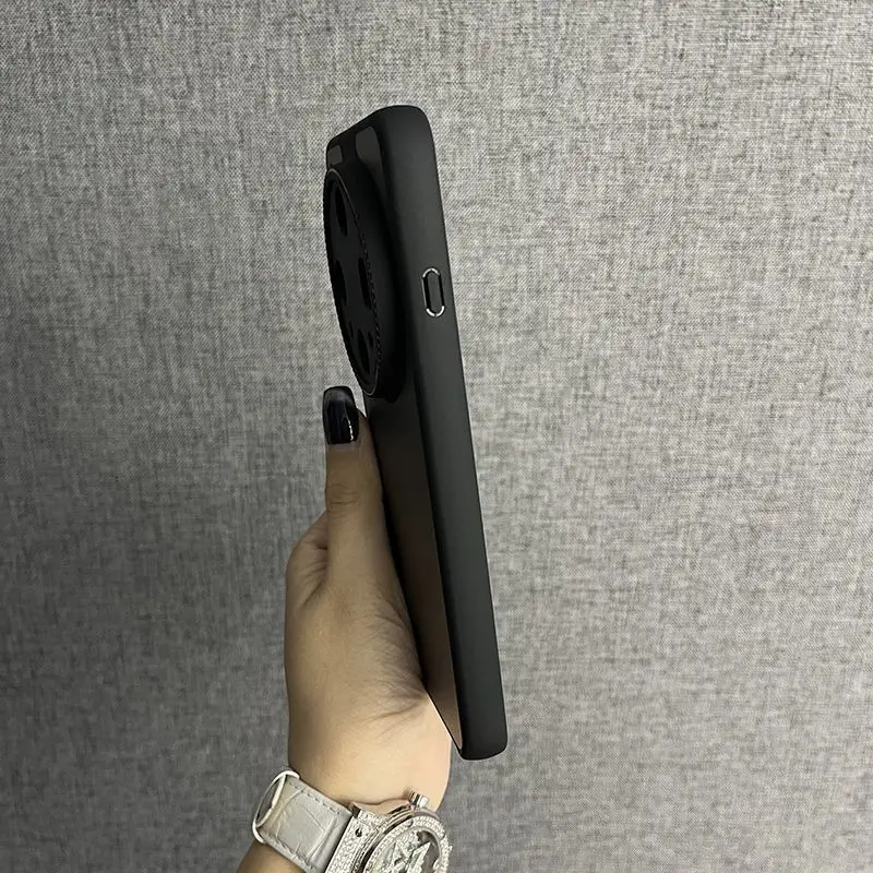Sleek Frosted Transparent Acrylic Skin-Friendly Anti-Drop Phone Cover