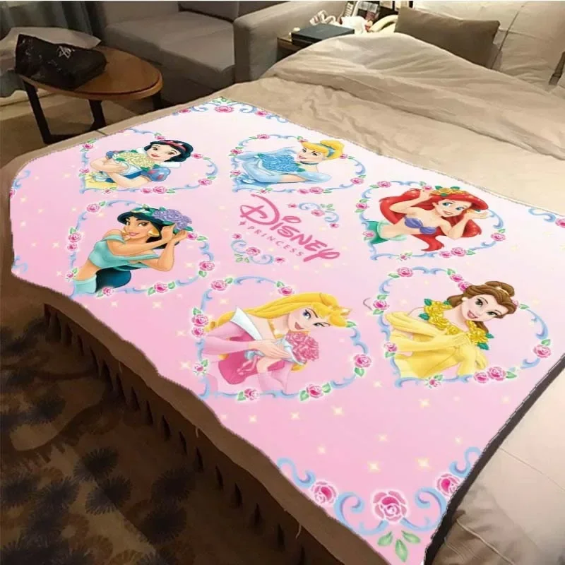 thumbnail image 1 of Manta de felpa suave con dibujos de princesas de Disney, manta de franela para sala de estar, dormitorio, cama, sofá, funda de picnic, 1 of 5