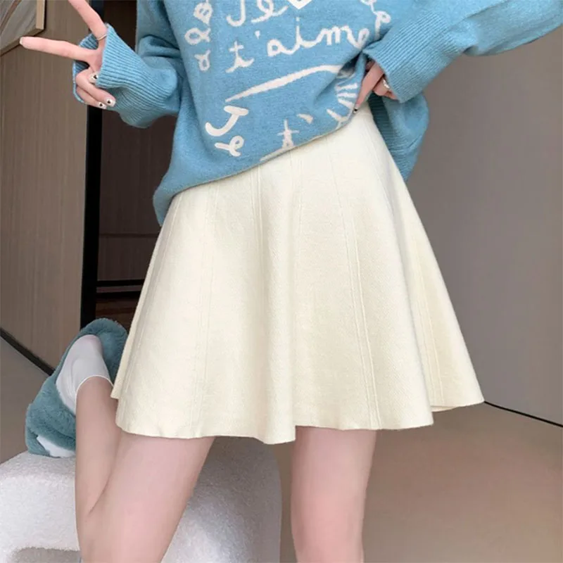 Solid Color Basic Knitted Mini Skirts Women New Autumn Winter Elastic Waist A-Line Skirts Ladies Korean All Match Pleated Skirt S549ef24cac2b435ca9bcd07755bf83a6O