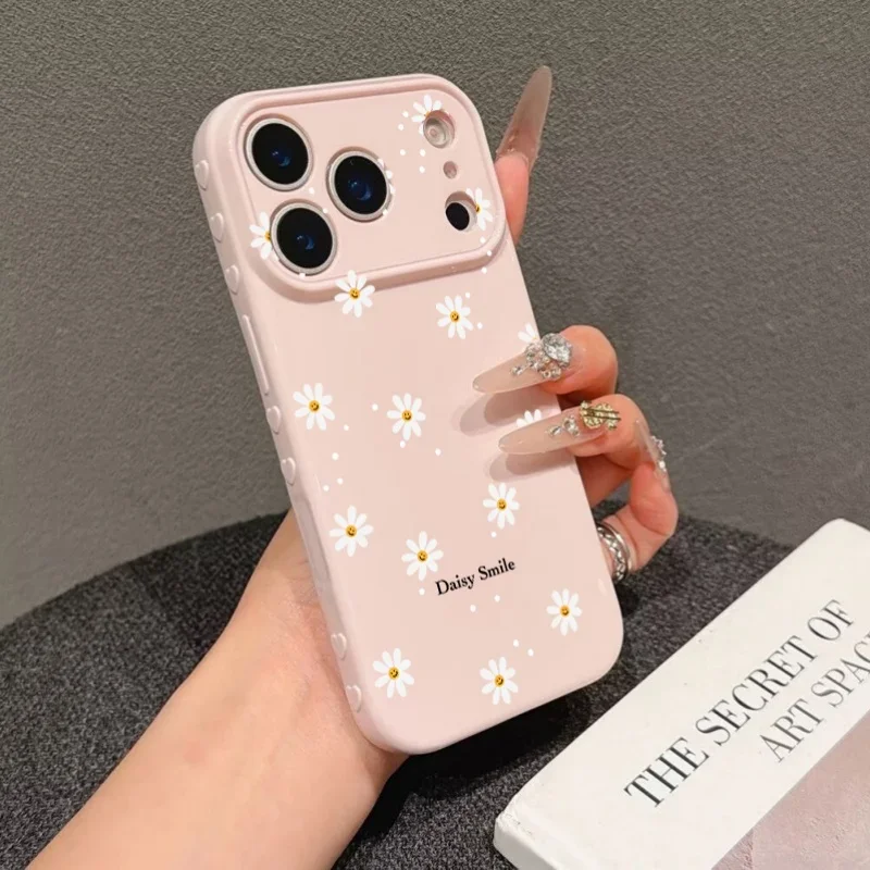 Daisy Flowers Side Heart Shape Phone Case Cover
